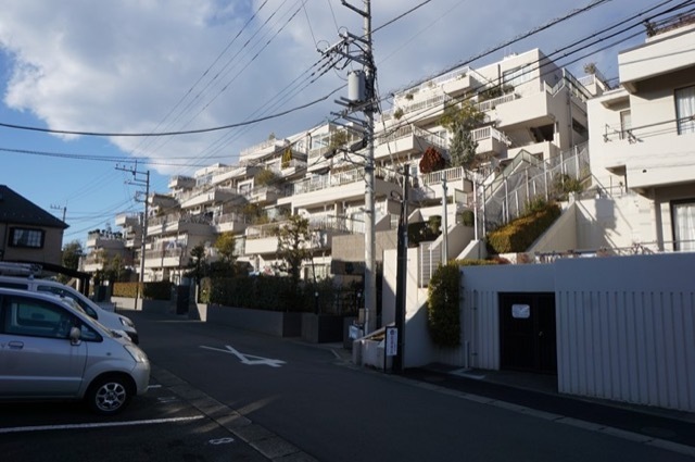 ユニテ宮崎台テラス(A〜D棟)の外観