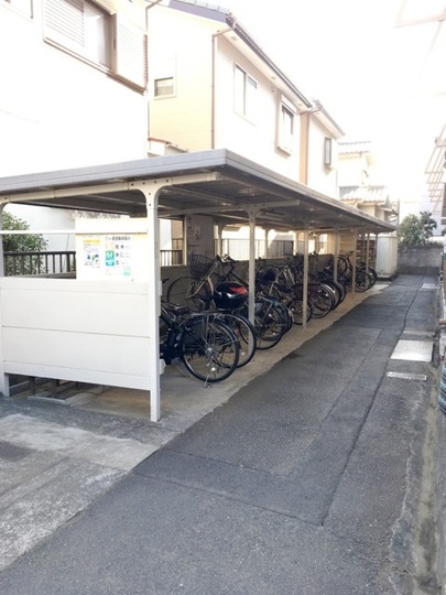 清新マンションの画像