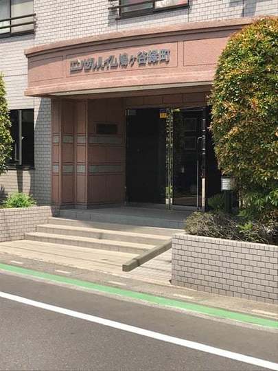 エンゼルハイム鳩ヶ谷緑町のエントランス
