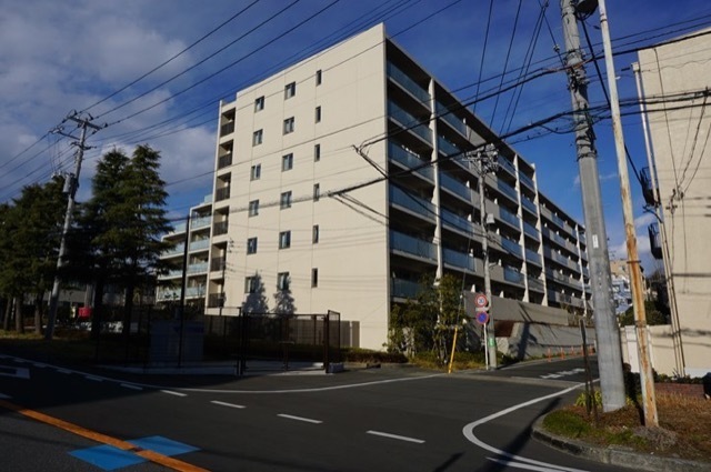 ブランズ宮崎台プレイスの外観