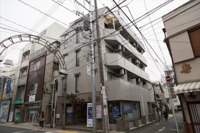 クリオ西荻窪1番館の外観