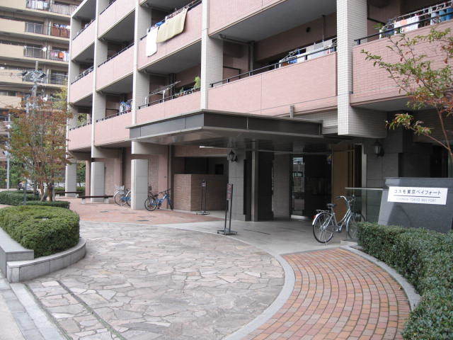 コスモ東京ベイフォートのエントランス