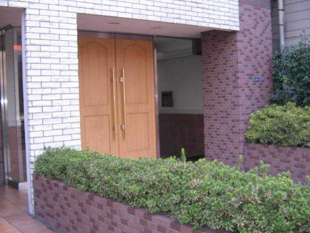 シーズスクエア菊川のエントランス