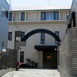 グランフォルム市ヶ谷砂土原町