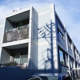 M-HAUS