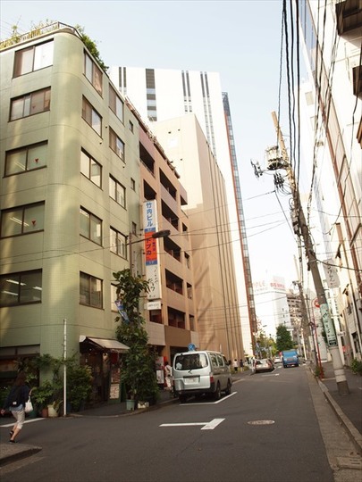 スカイコート神田壱番館の外観