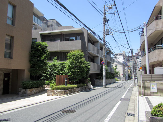 ザパークハウス市谷加賀町の外観