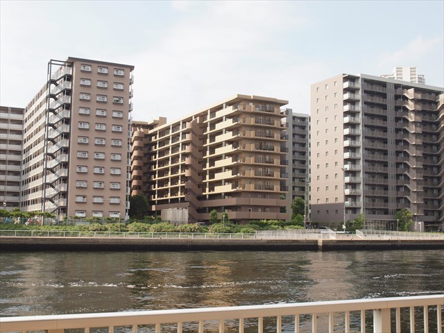 AフロントステージメイツTATSUMIの外観